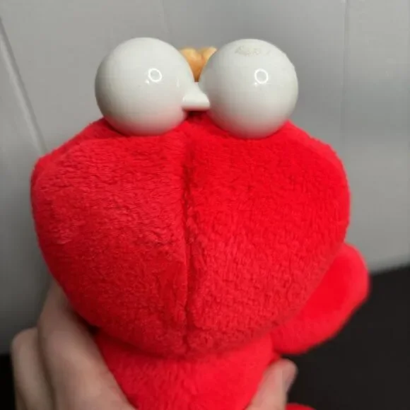 SESAME STREET ELMO STUFFED PLUSH TOY Preloved - Picture 8 of 10